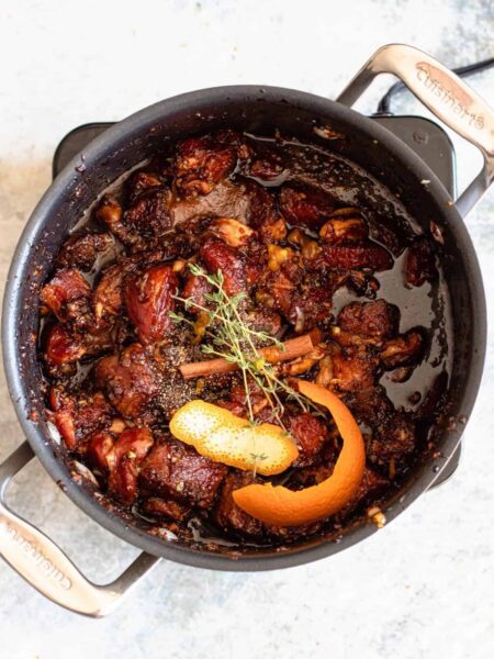 Pepperpot served in a pot